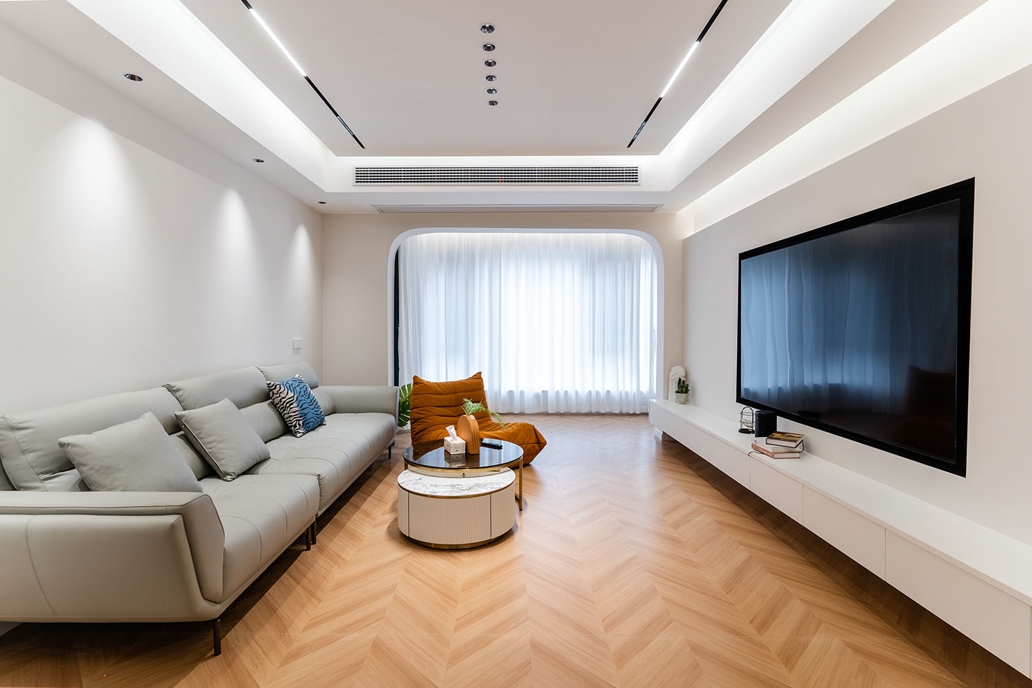 株洲家博整裝未名1898小區(qū)126㎡ 現(xiàn)代奶油風(fēng)格裝修賞析